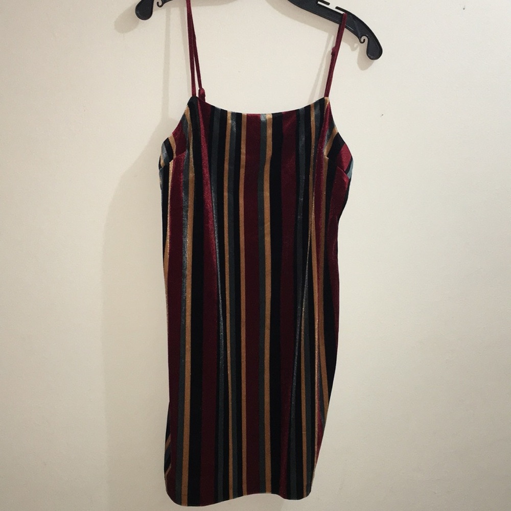 Dress/ Traje